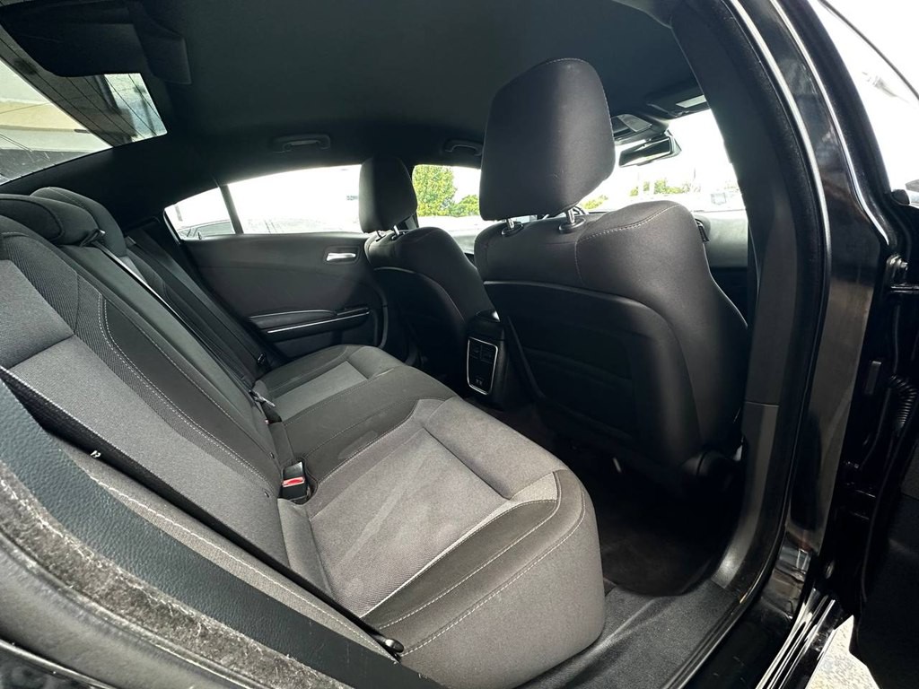 2017 Dodge Charger Image 13