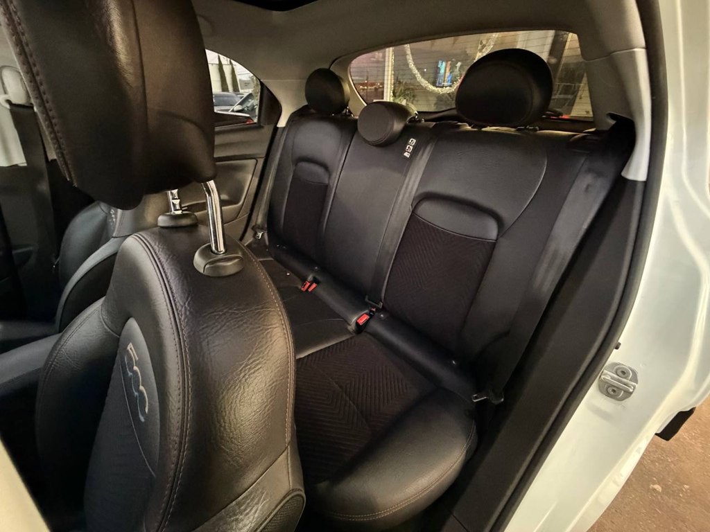 2018 FIAT 500 Image 15