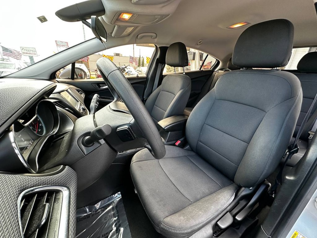 2017 Chevrolet Cruze Image 15