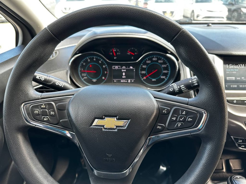 2017 Chevrolet Cruze Image 18