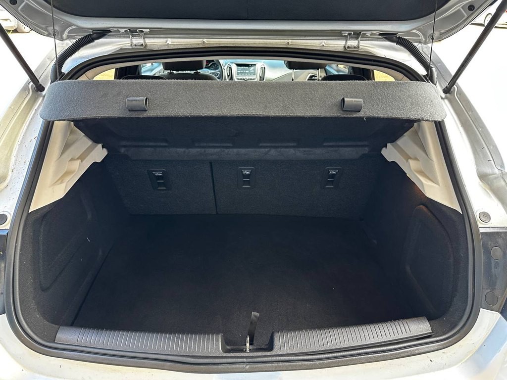 2017 Chevrolet Cruze Image 20
