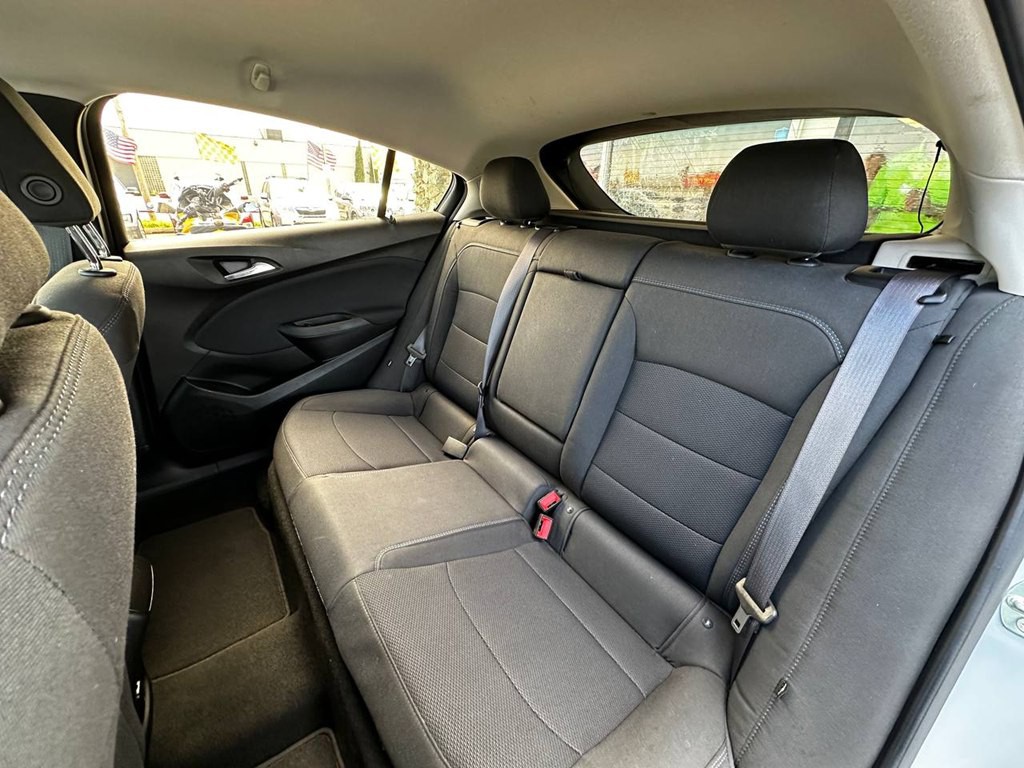 2017 Chevrolet Cruze Image 16