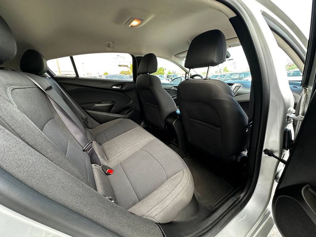 2017 Chevrolet Cruze Image 24