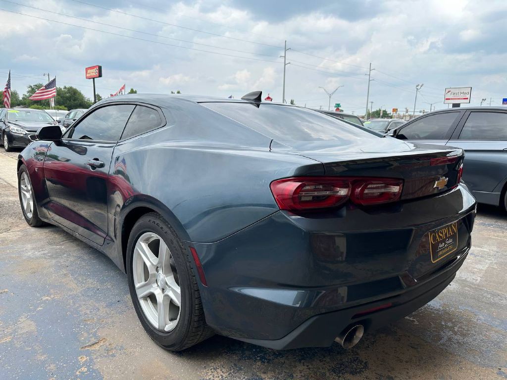 2019 Chevrolet Camaro Image 6