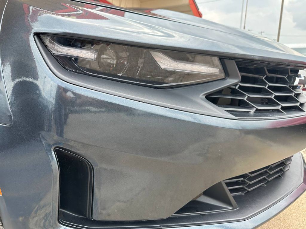 2019 Chevrolet Camaro Image 9