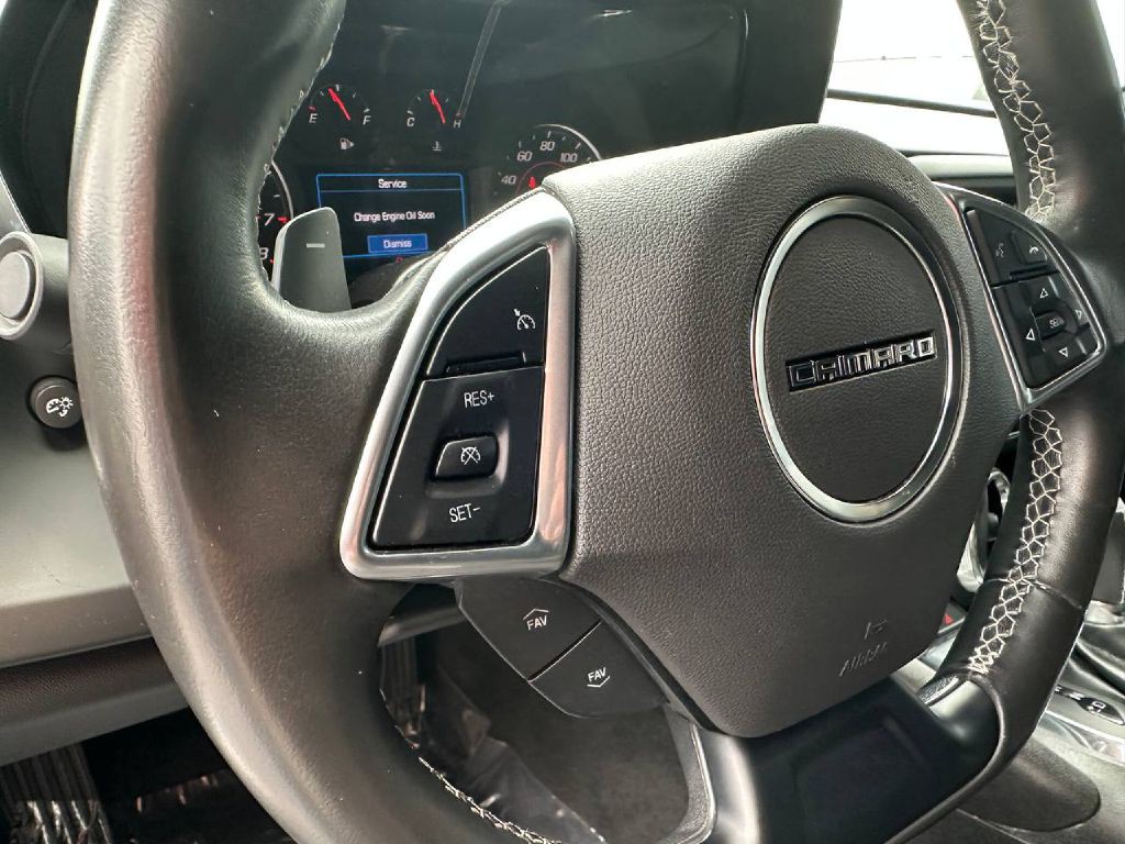 2019 Chevrolet Camaro Image 21