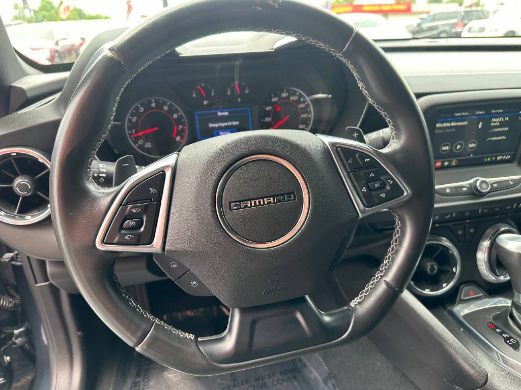 2019 Chevrolet Camaro Image 23