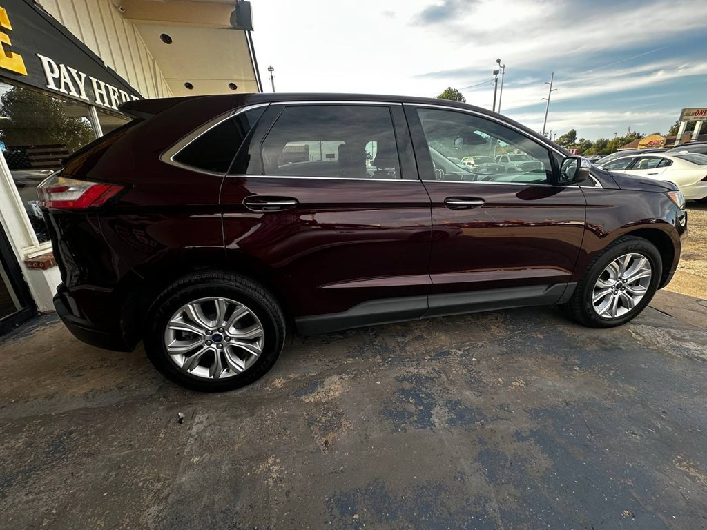 2022 Ford Edge Image 7