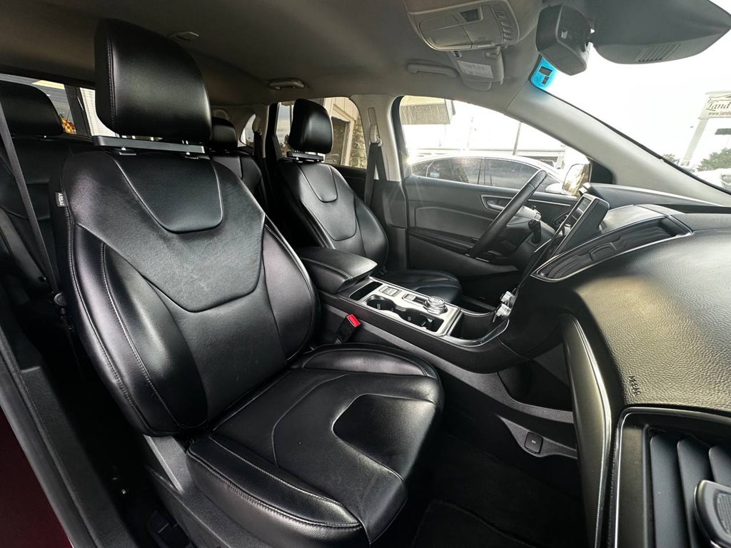 2022 Ford Edge Image 20