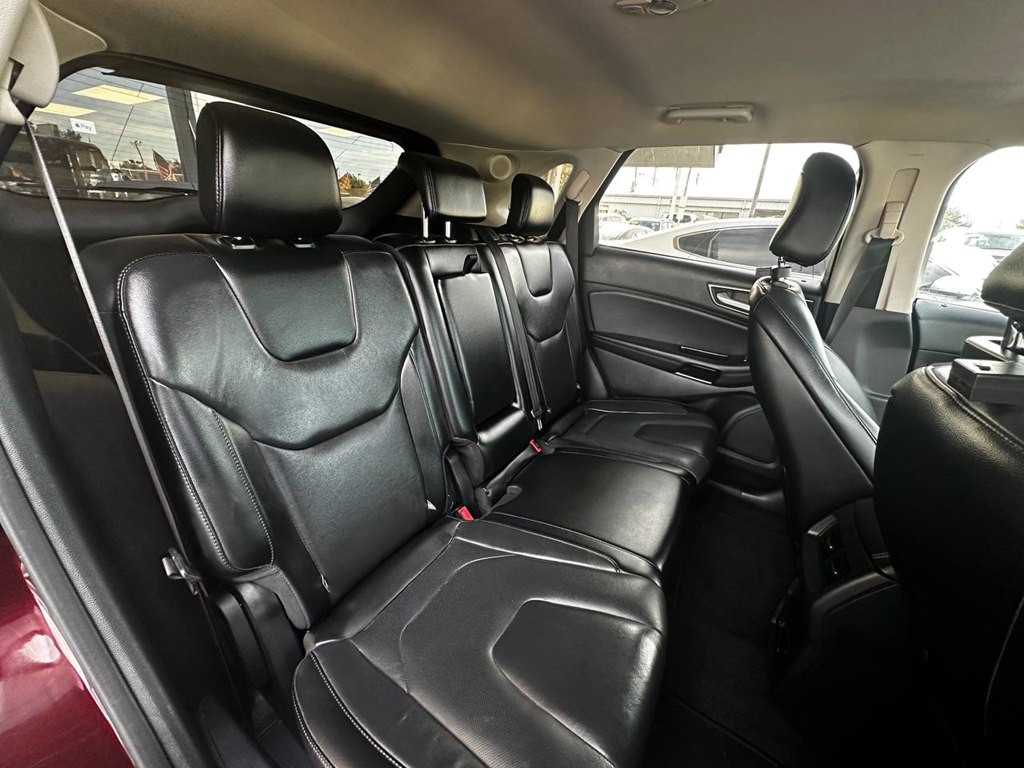 2022 Ford Edge Image 21