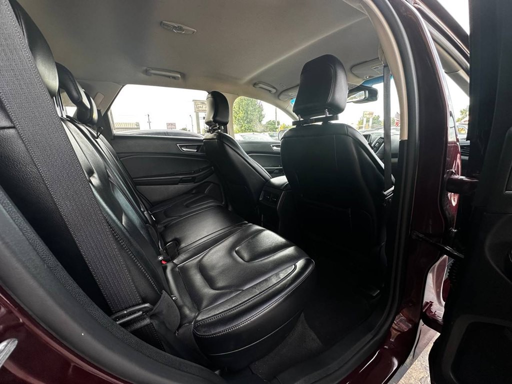 2022 Ford Edge Image 23