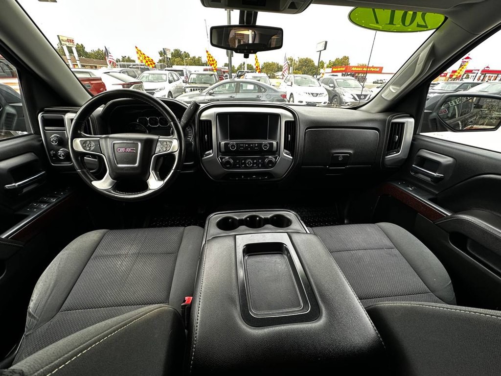 2017 GMC Sierra Image 14