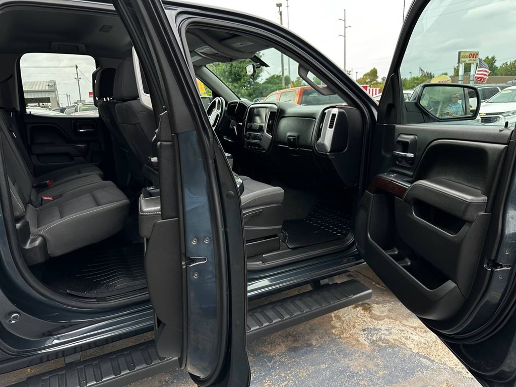 2017 GMC Sierra Image 19