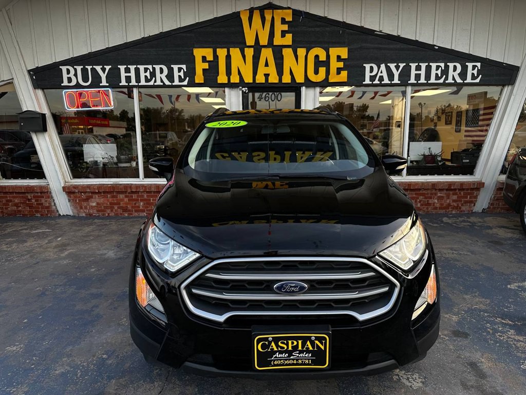 2020 Ford Econoline Image 2