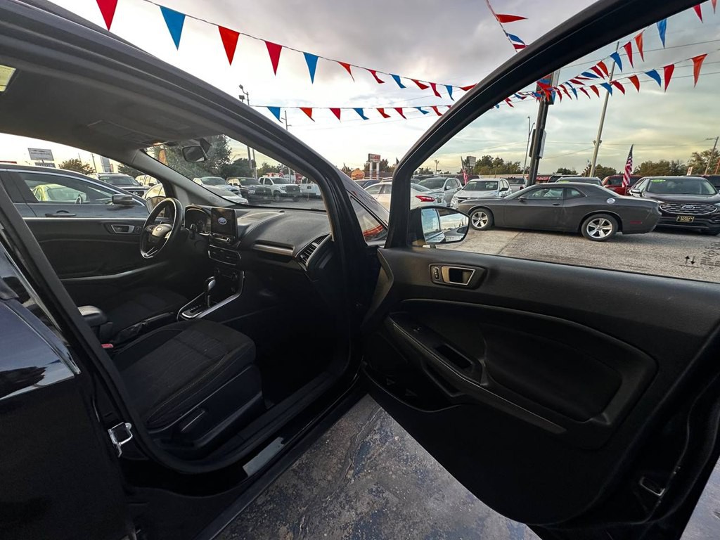 2020 Ford Econoline Image 10