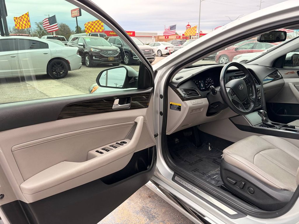 2016 Hyundai Sonata Image 11