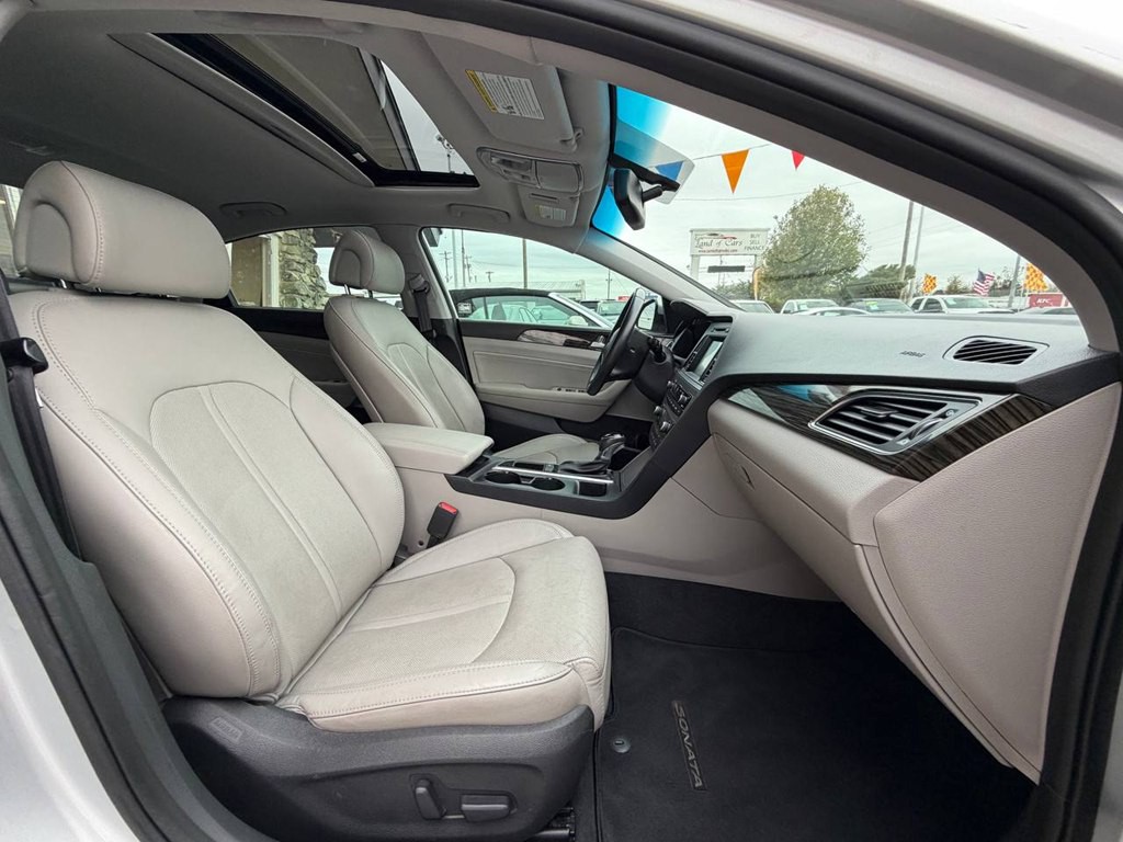2016 Hyundai Sonata Image 19