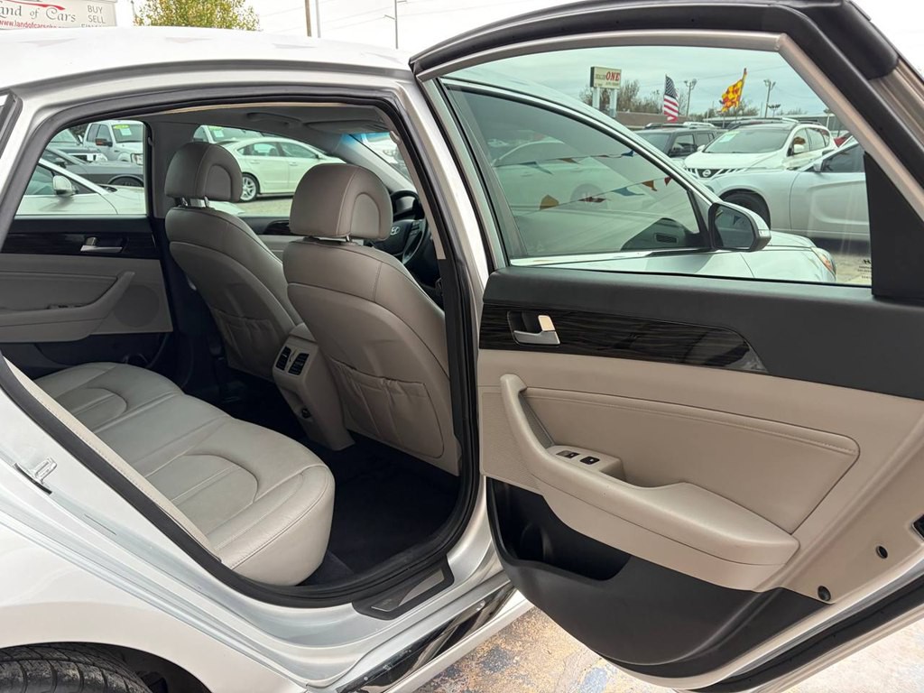 2016 Hyundai Sonata Image 21