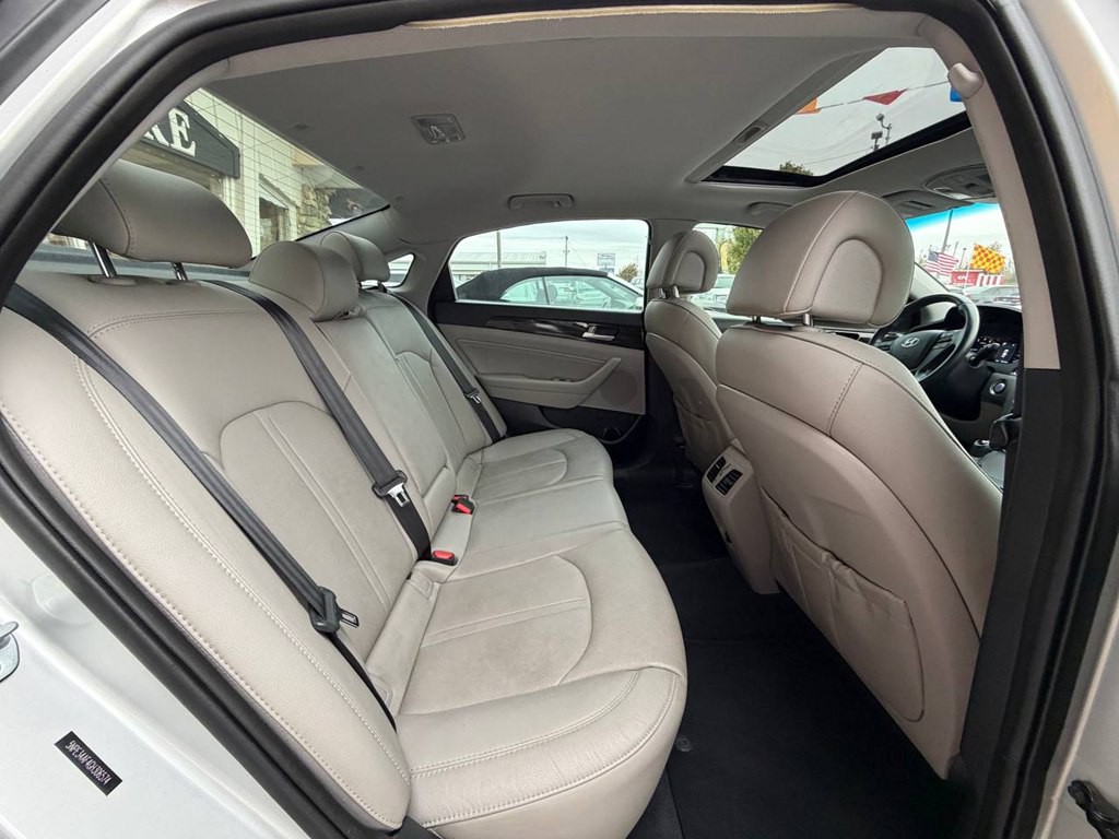 2016 Hyundai Sonata Image 22