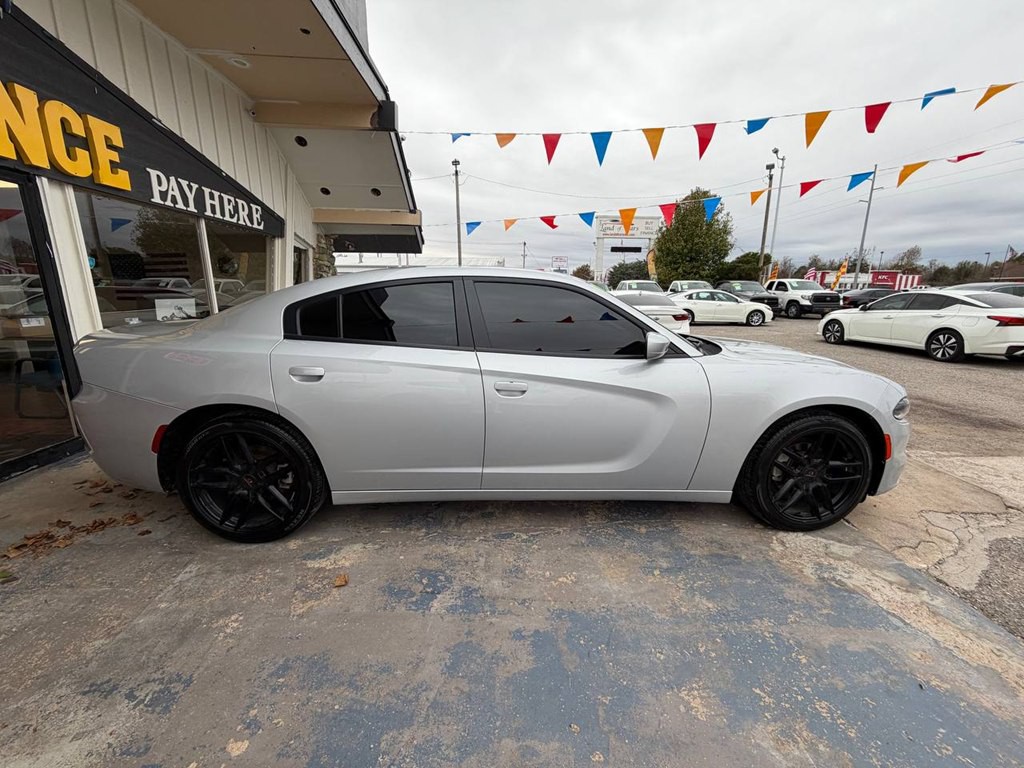 2021 Dodge Charger Image 5
