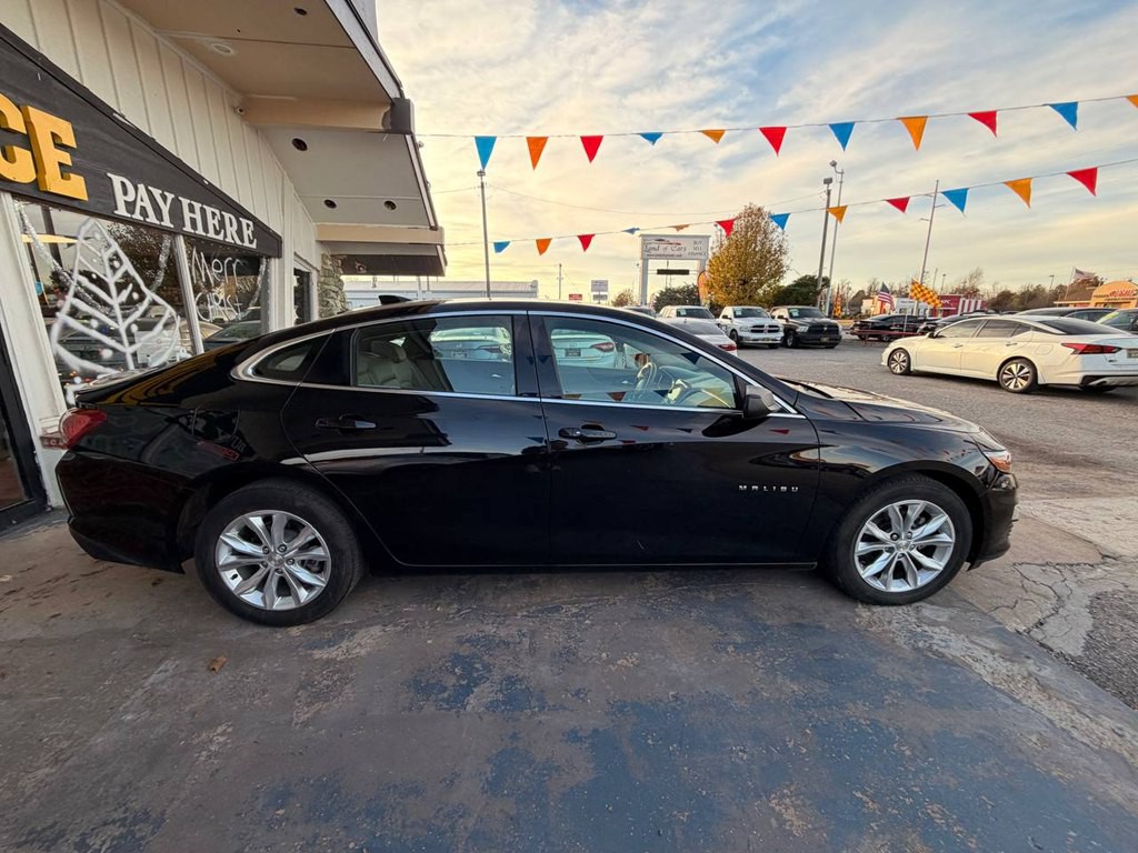 2021 Chevrolet Malibu Image 5