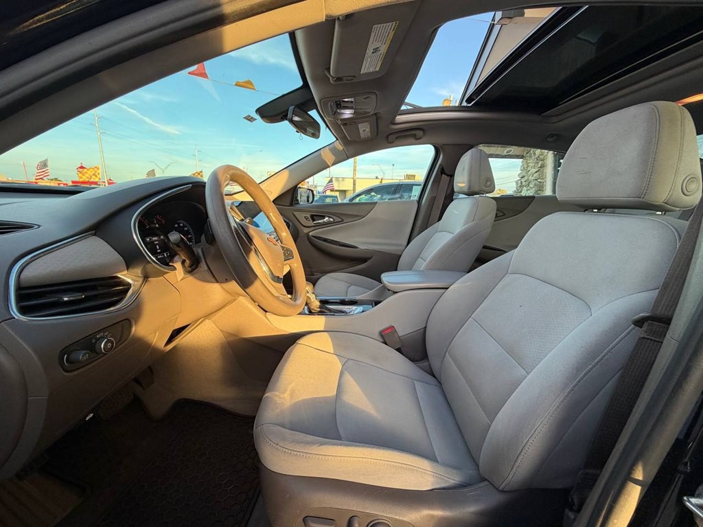 2021 Chevrolet Malibu Image 12