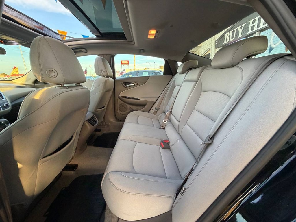 2021 Chevrolet Malibu Image 15