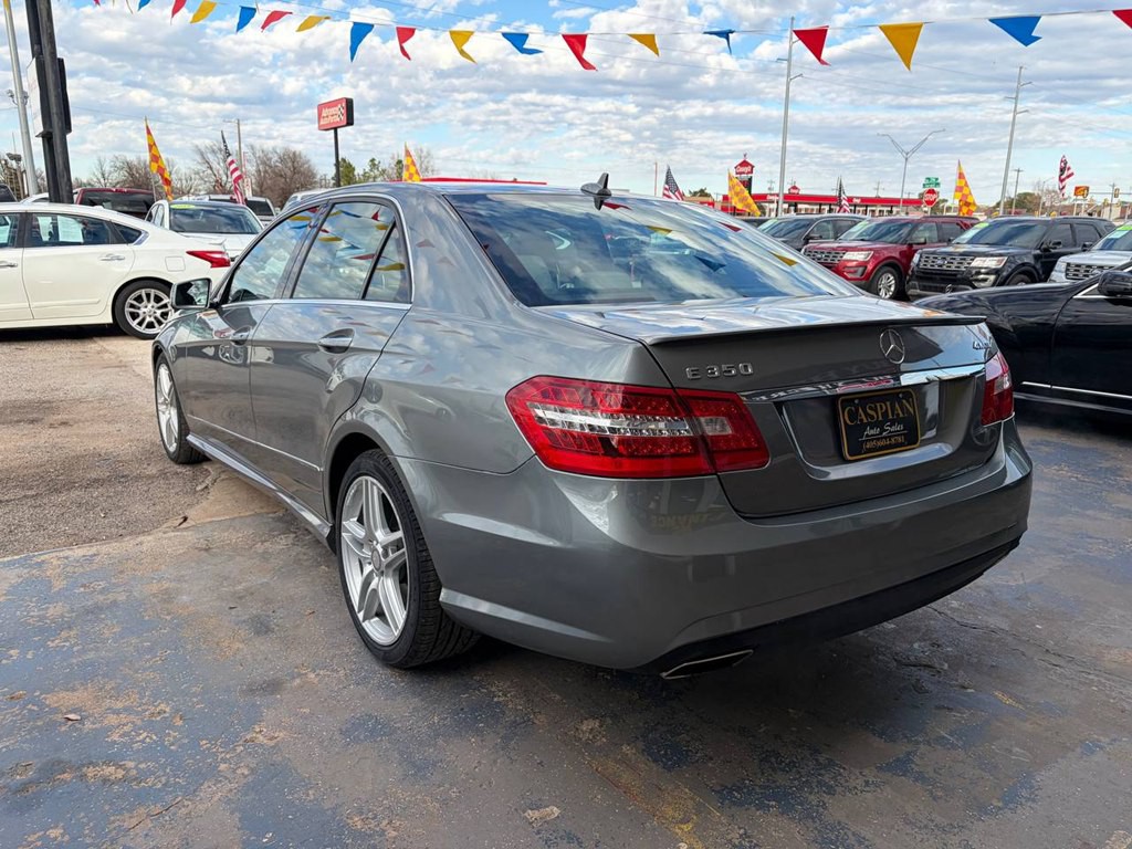 2013 Mercedes-Benz E-Class Image 9