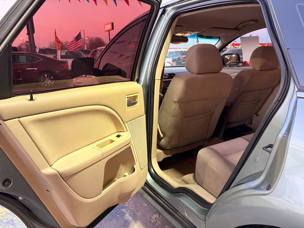 2005 Mercury Montego Image 14