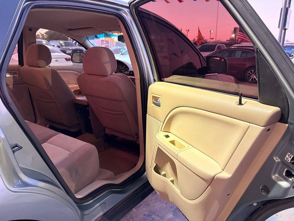 2005 Mercury Montego Image 20