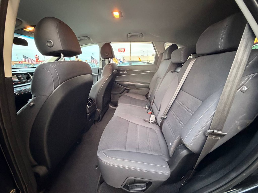 2018 Kia Sorento Image 15