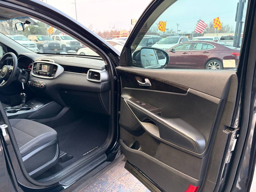 2018 Kia Sorento Image 17