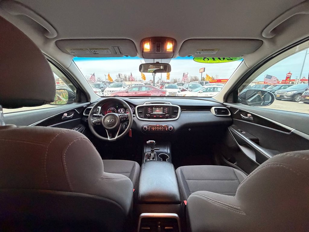 2018 Kia Sorento Image 22