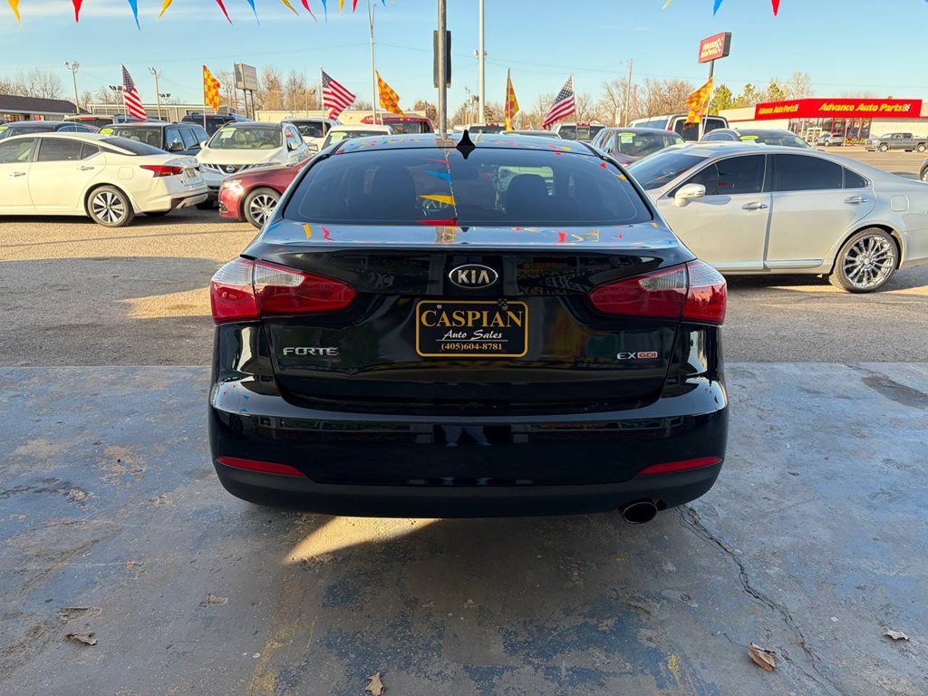 2014 Kia Forte Image 8