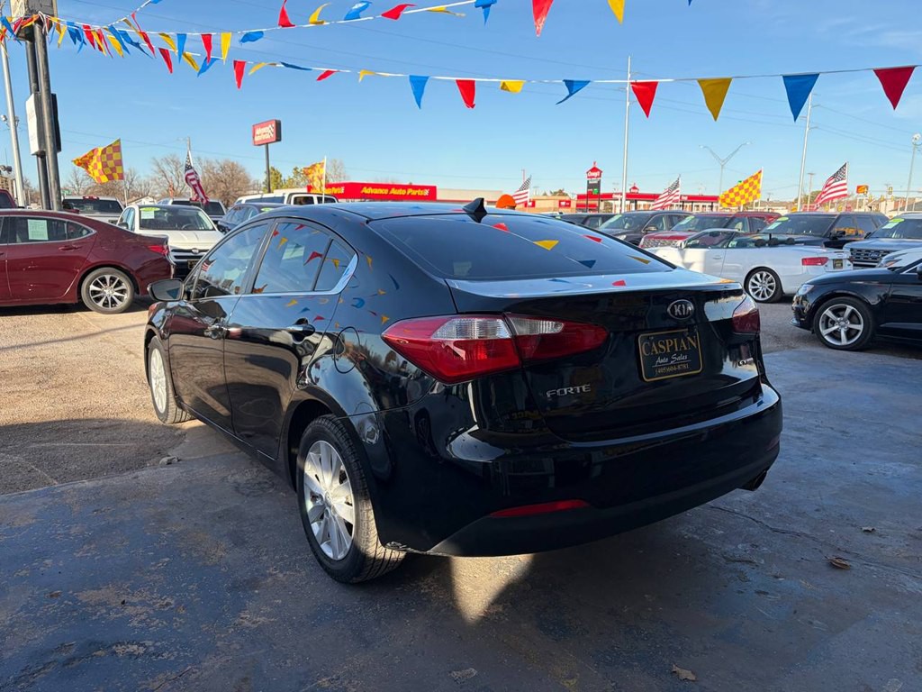 2014 Kia Forte Image 9