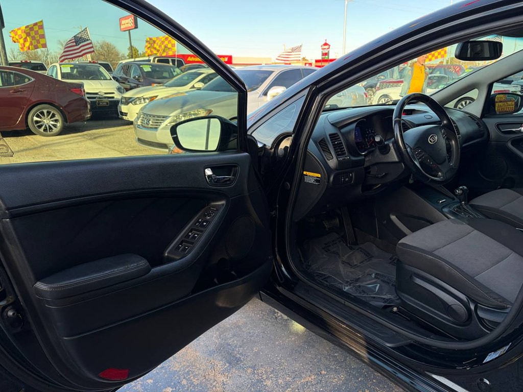 2014 Kia Forte Image 11