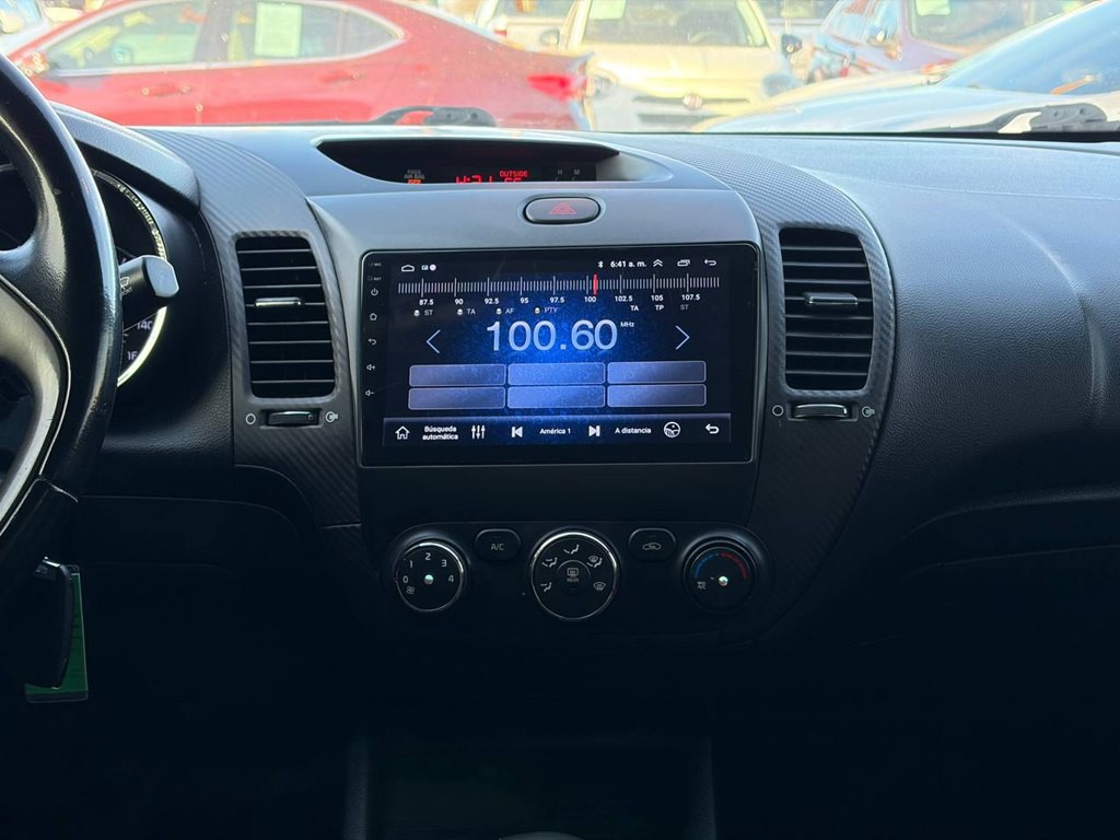 2014 Kia Forte Image 23