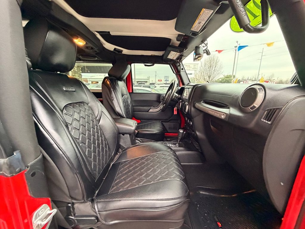 2014 Jeep Wrangler Image 14