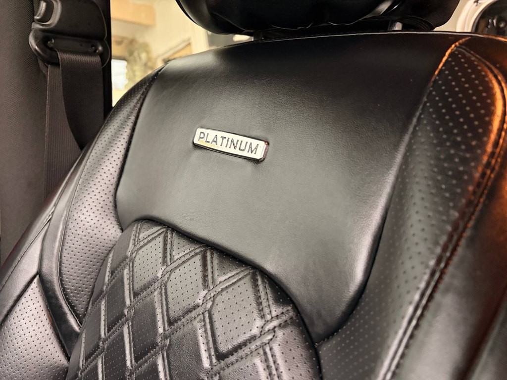 2014 Jeep Wrangler Image 22