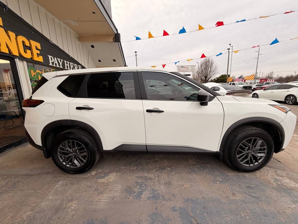 2023 Nissan Rogue Image 5