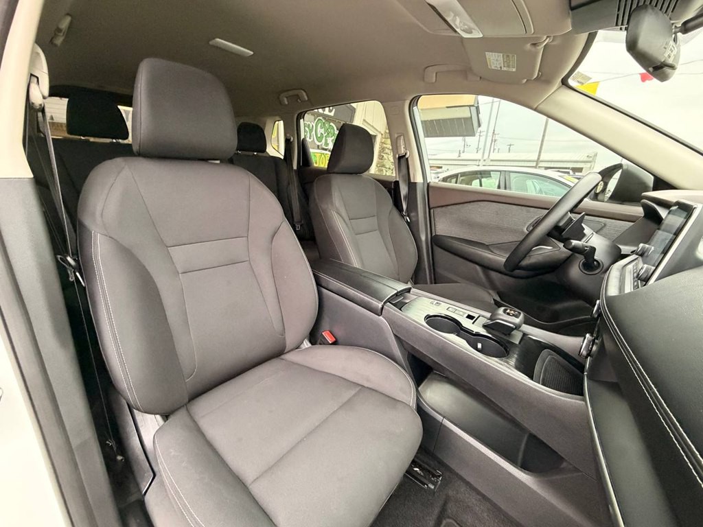 2023 Nissan Rogue Image 19