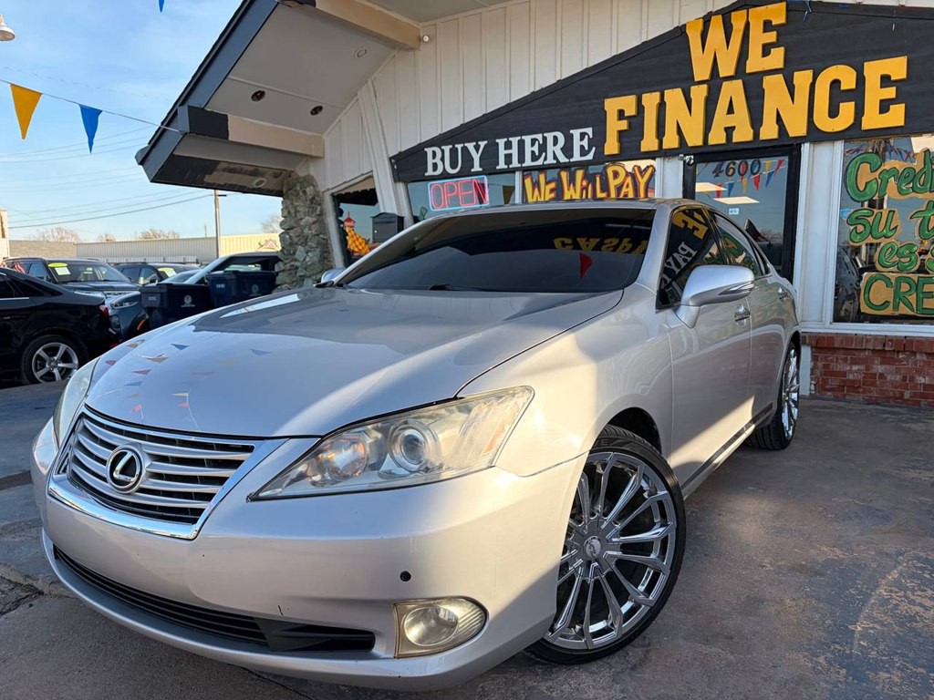 2012 Lexus ES Image 4