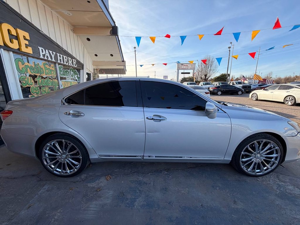 2012 Lexus ES Image 5