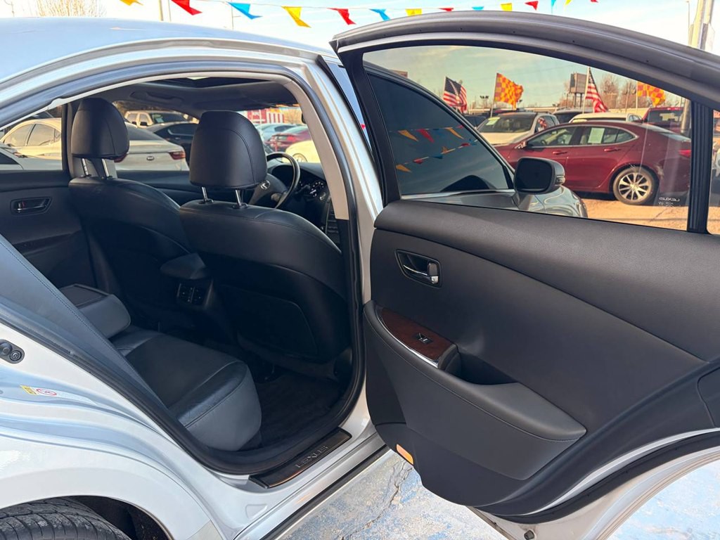 2012 Lexus ES Image 20