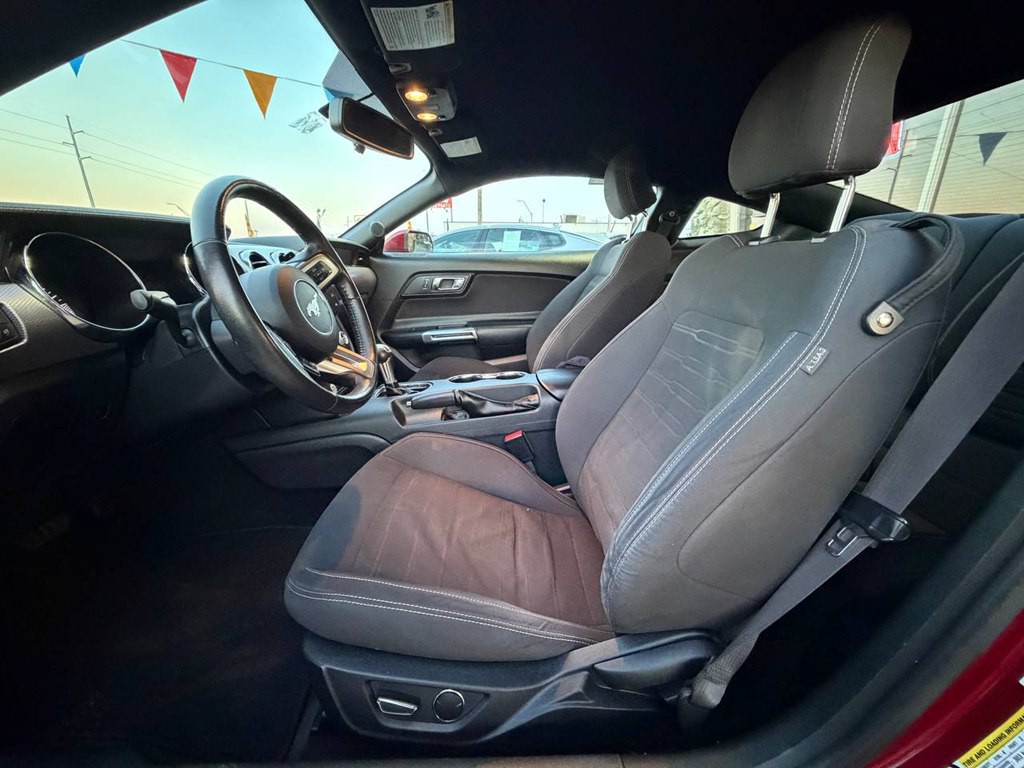 2015 Ford Mustang Image 11