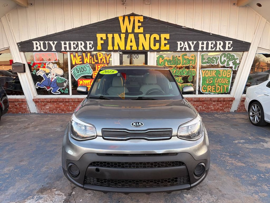 2018 Kia Soul Image 2