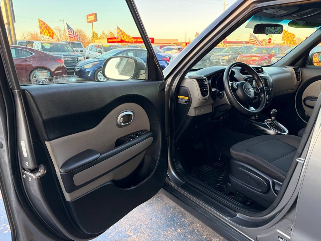 2018 Kia Soul Image 11