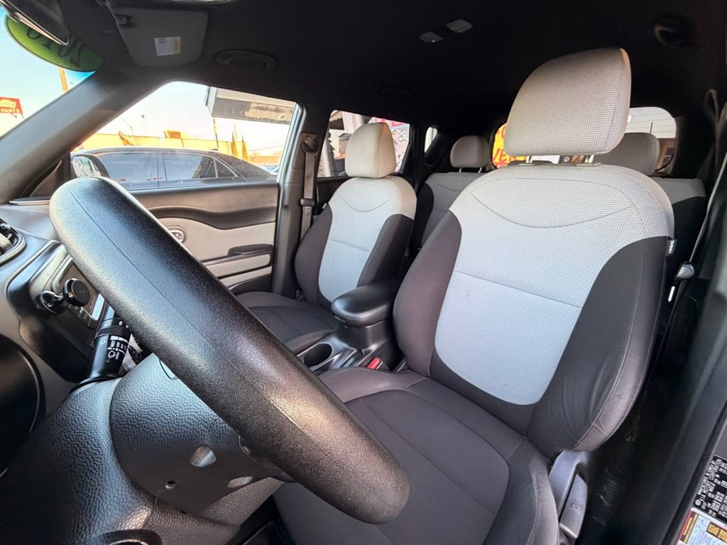 2018 Kia Soul Image 13
