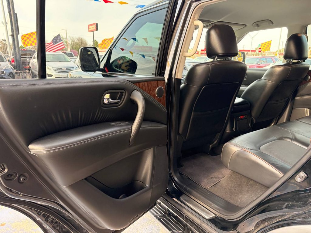 2019 Nissan Armada Image 14