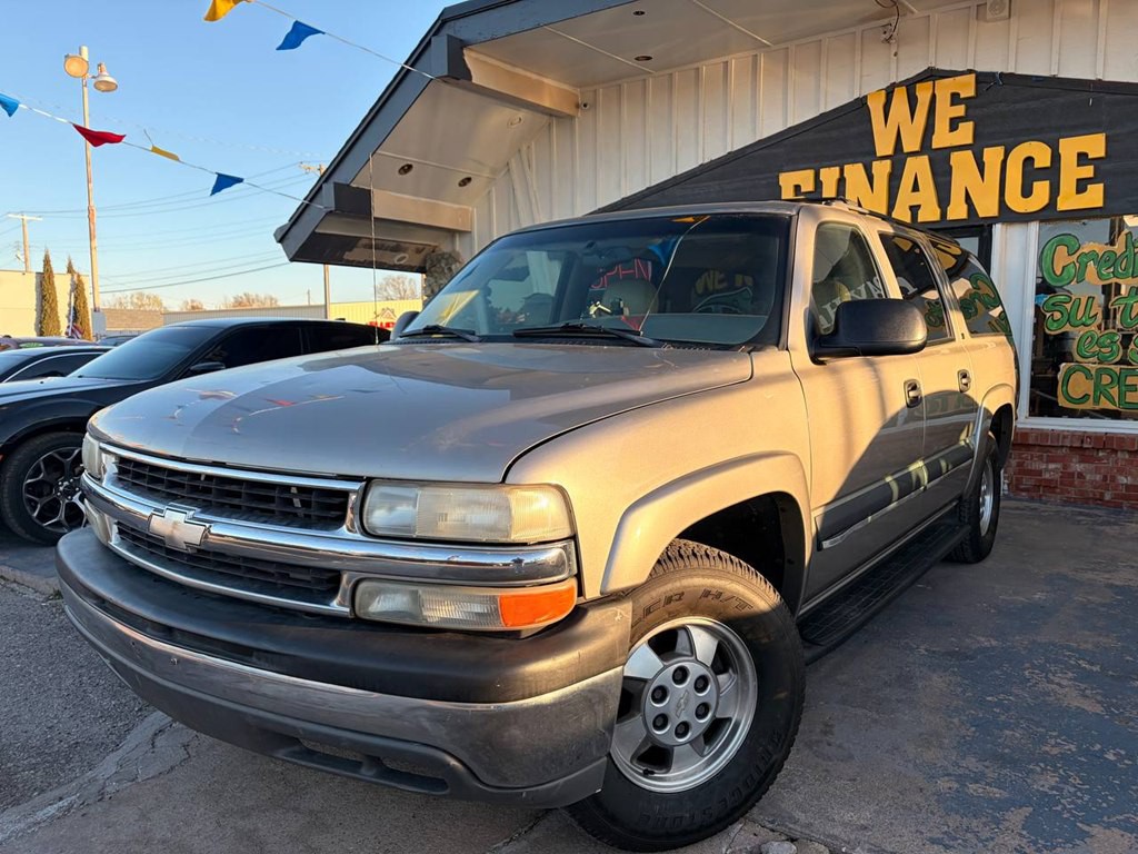 2002 Chevrolet Suburban Image 4